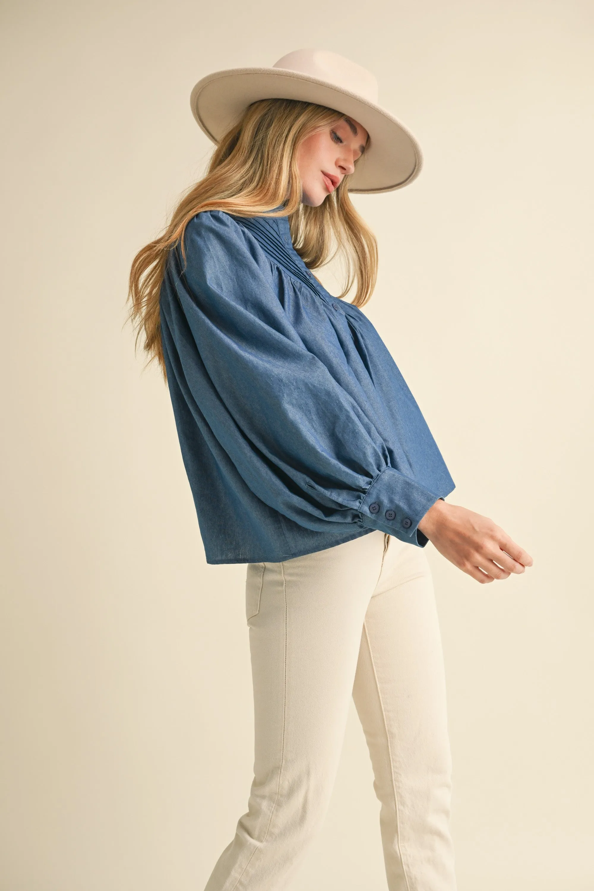 Crisp Comfort Long Sleeve Top