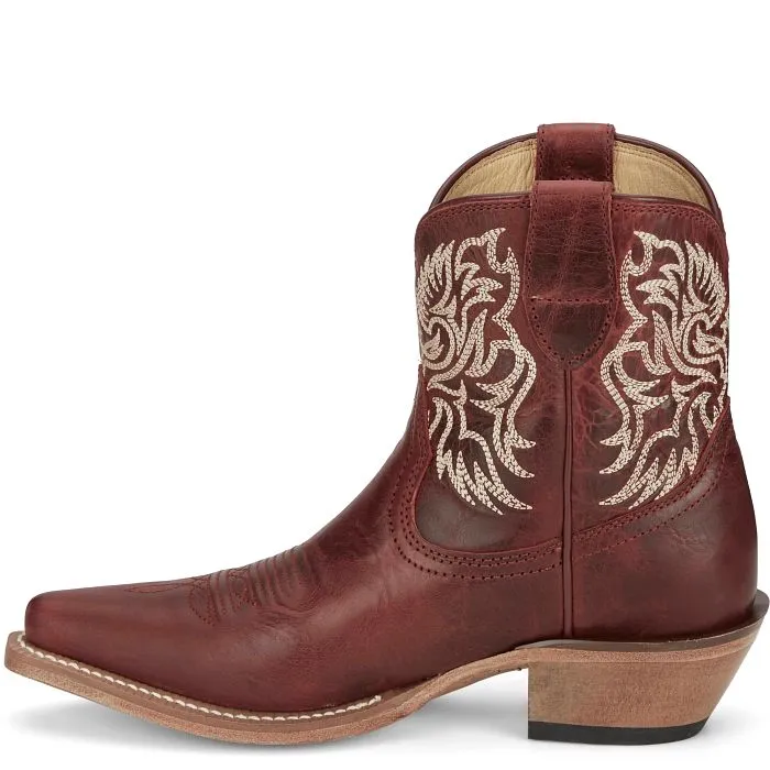 Justin® Women's Isabelle 7" Ruby Short Top Cowgirl Boots