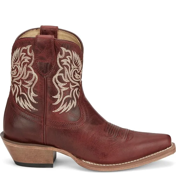 Justin® Women's Isabelle 7" Ruby Short Top Cowgirl Boots