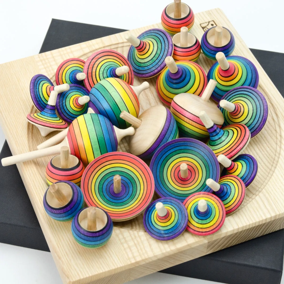Mader Large Classroom Spinning Top Set 26 pieces