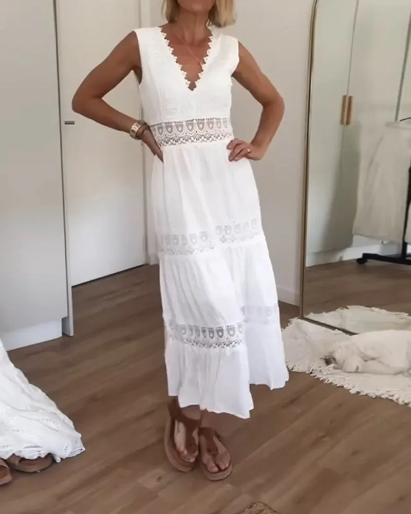 Stella | Lace V-Neck Dress