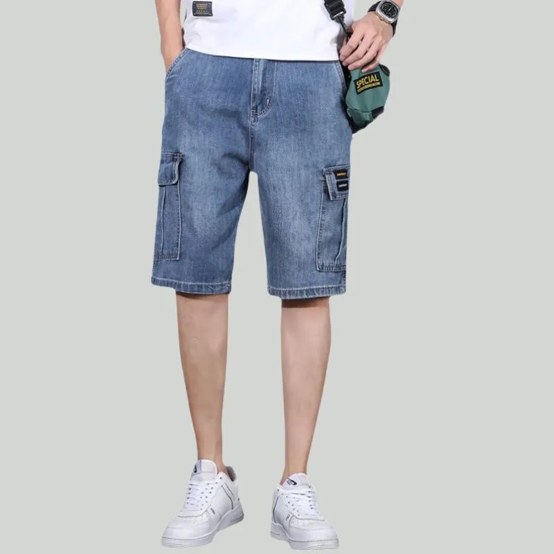TAI - Snygga jeansshorts